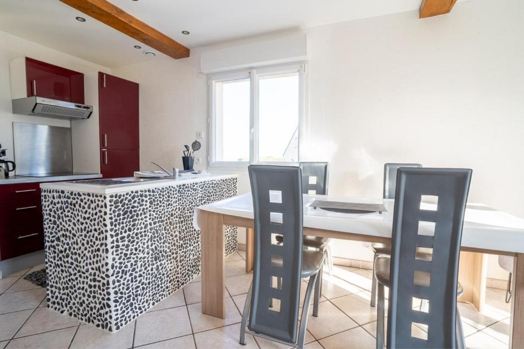 Omaha Gites Vierville-sur-Mer Bagian luar foto